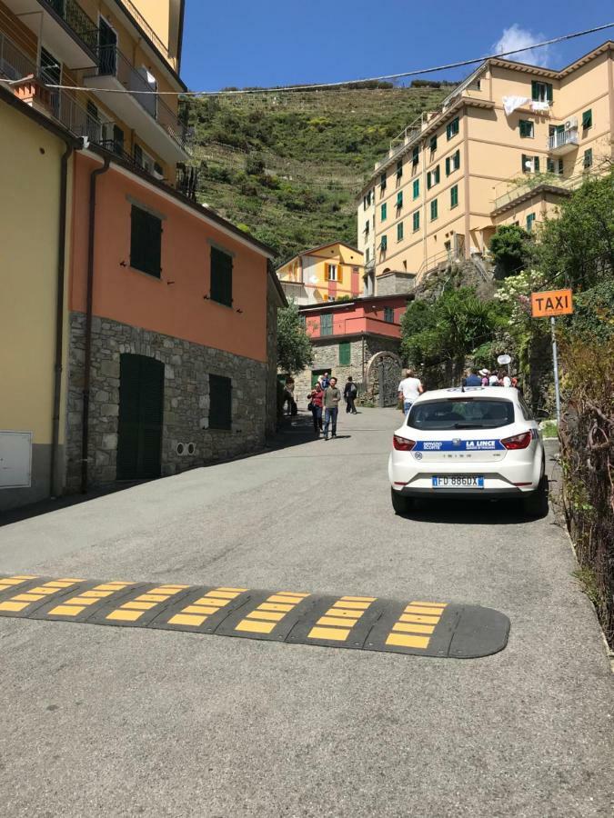 Lory'S Suite Manarola Bagian luar foto