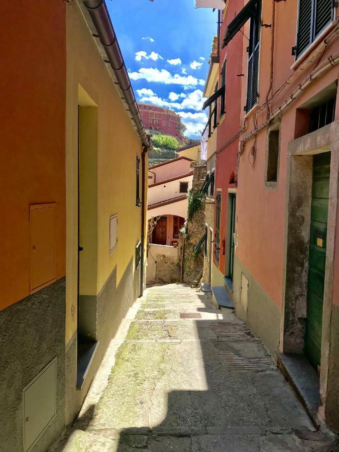 Lory'S Suite Manarola Bagian luar foto